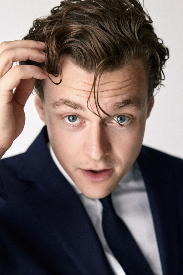 Lucas Hogan backdrop