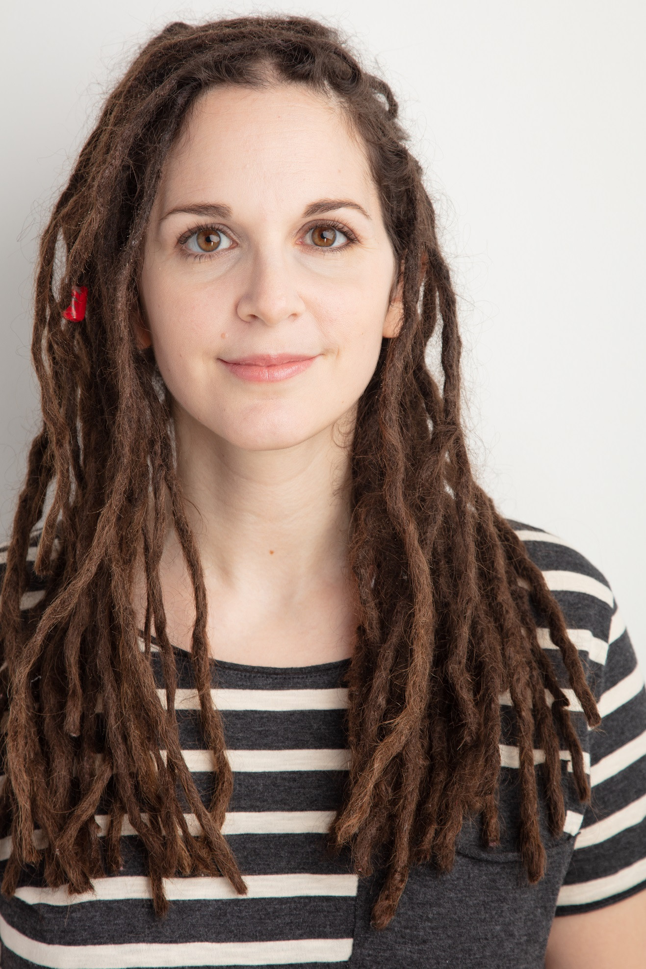 Chen Drachman backdrop