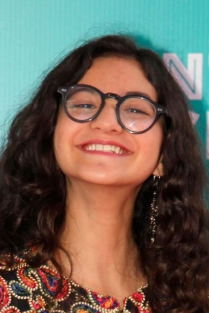 Galia Mayer backdrop