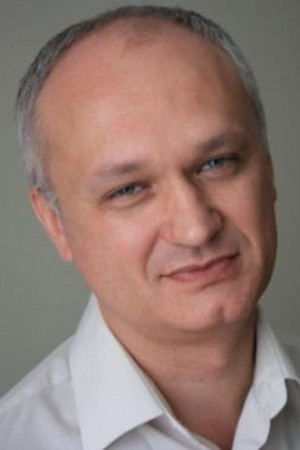 Aleksandr Zavyalov backdrop