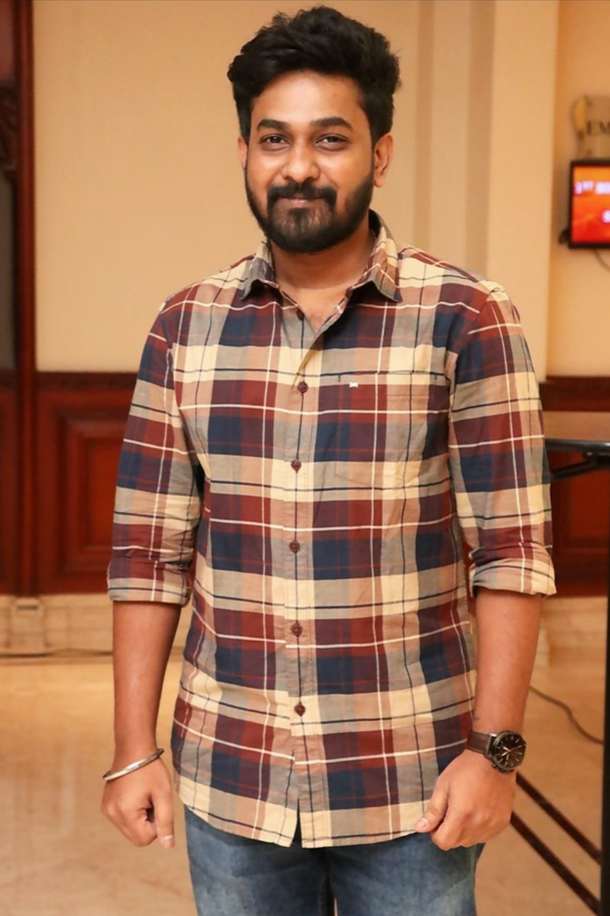 Ganesh K. Babu: Ganeš K. Babu backdrop