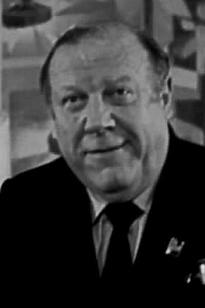 Viktor Tsepaev backdrop