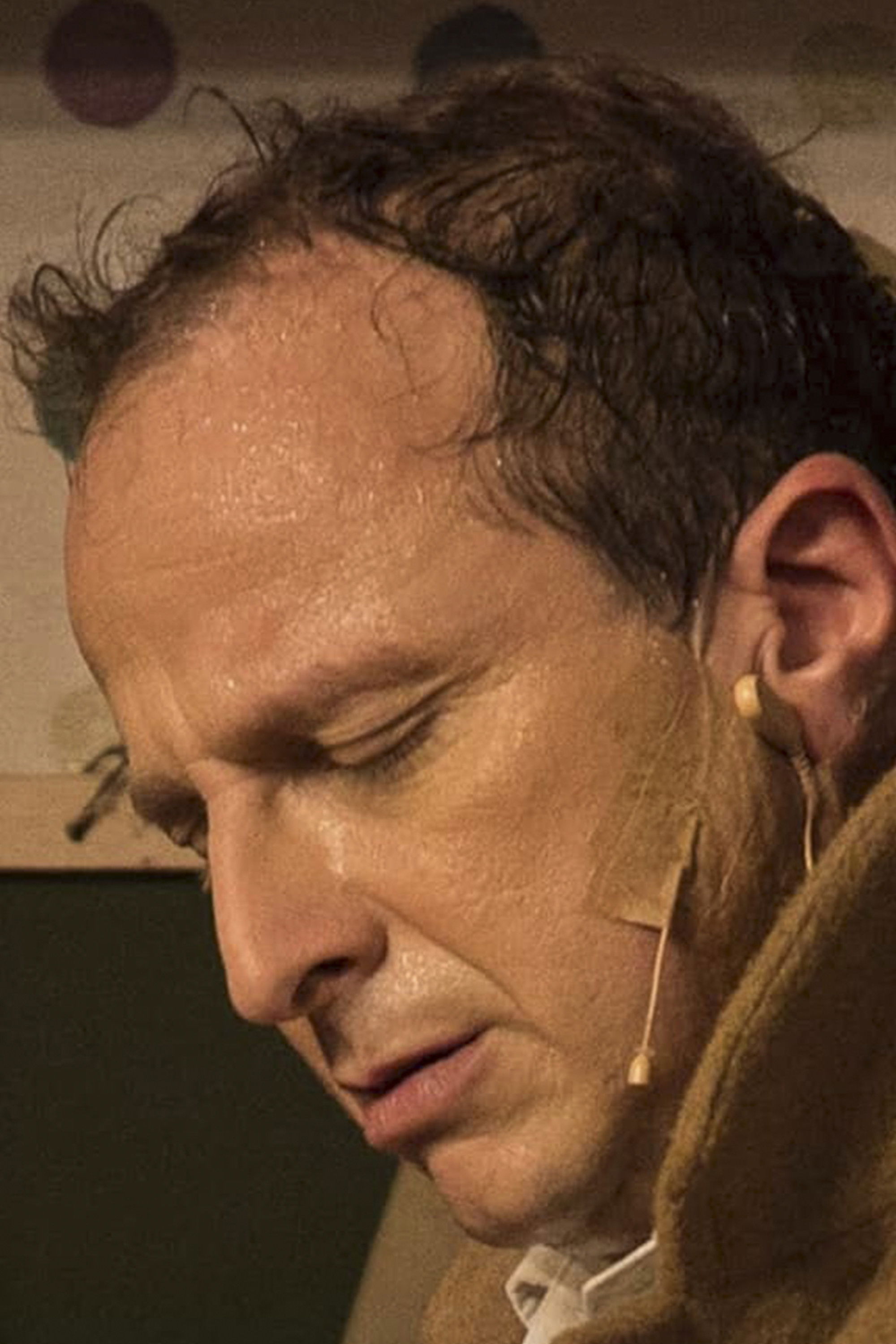 Fernando Chapaval backdrop