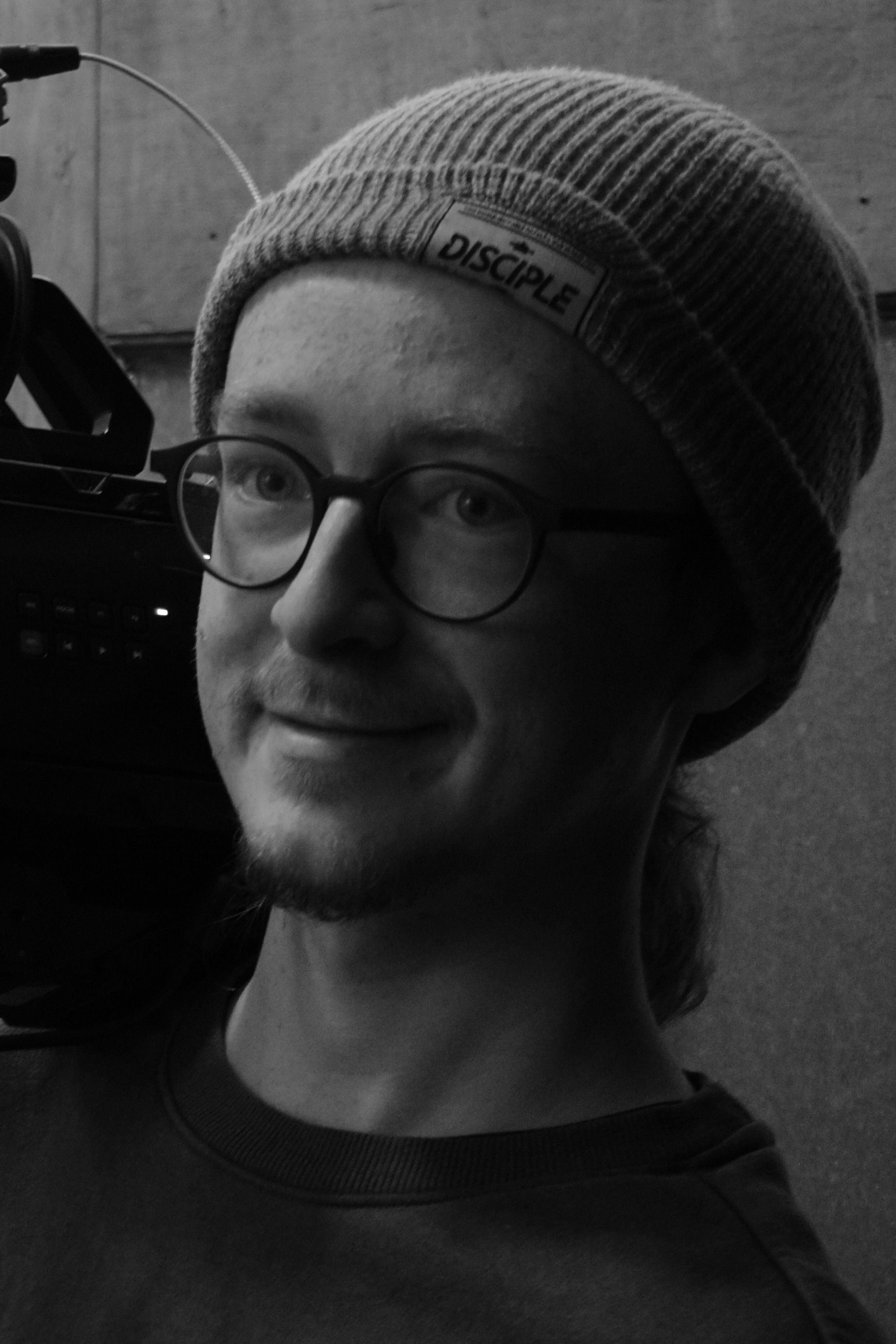 Solomon Harrison backdrop