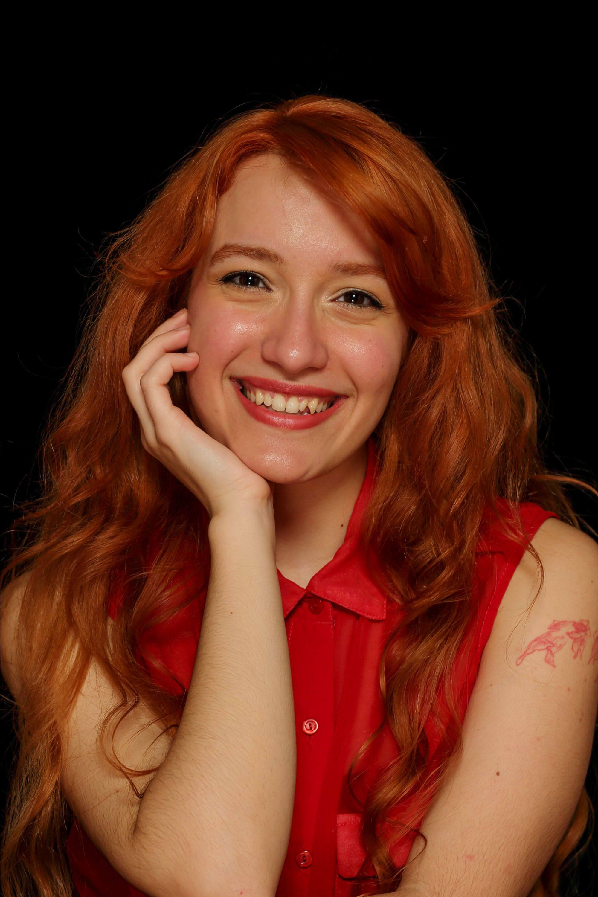 Ludmila Nieva backdrop