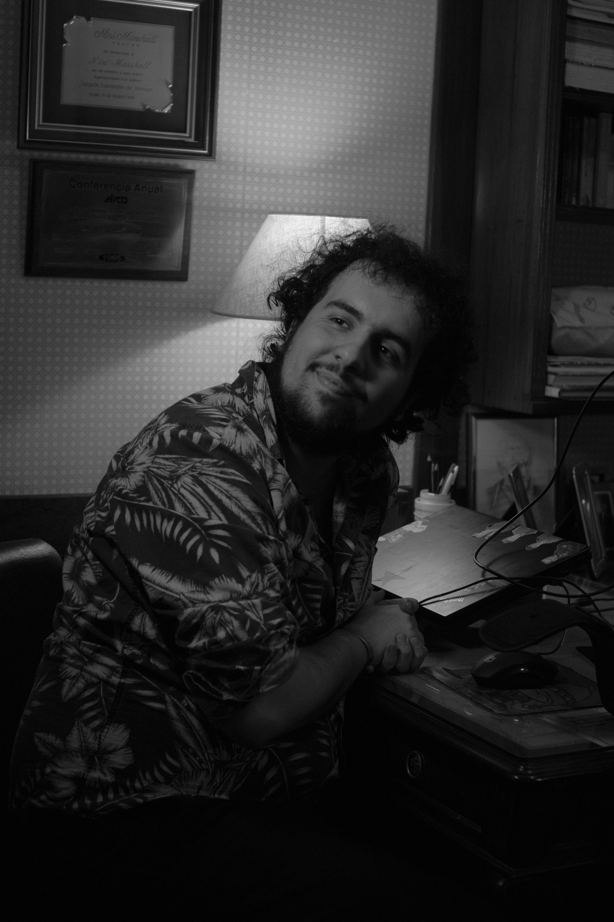 Felm Goltin backdrop