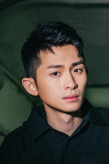 Brian Tseng backdrop