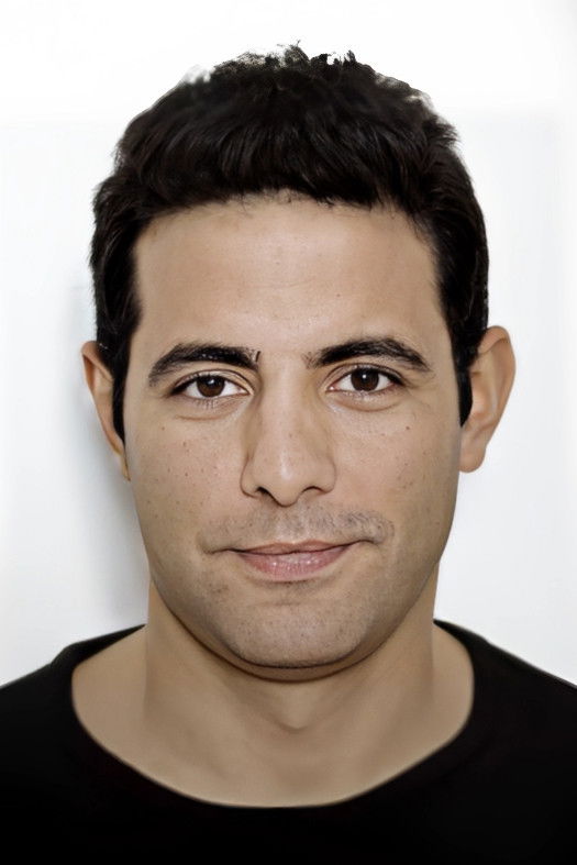 Özgür Özgencer backdrop