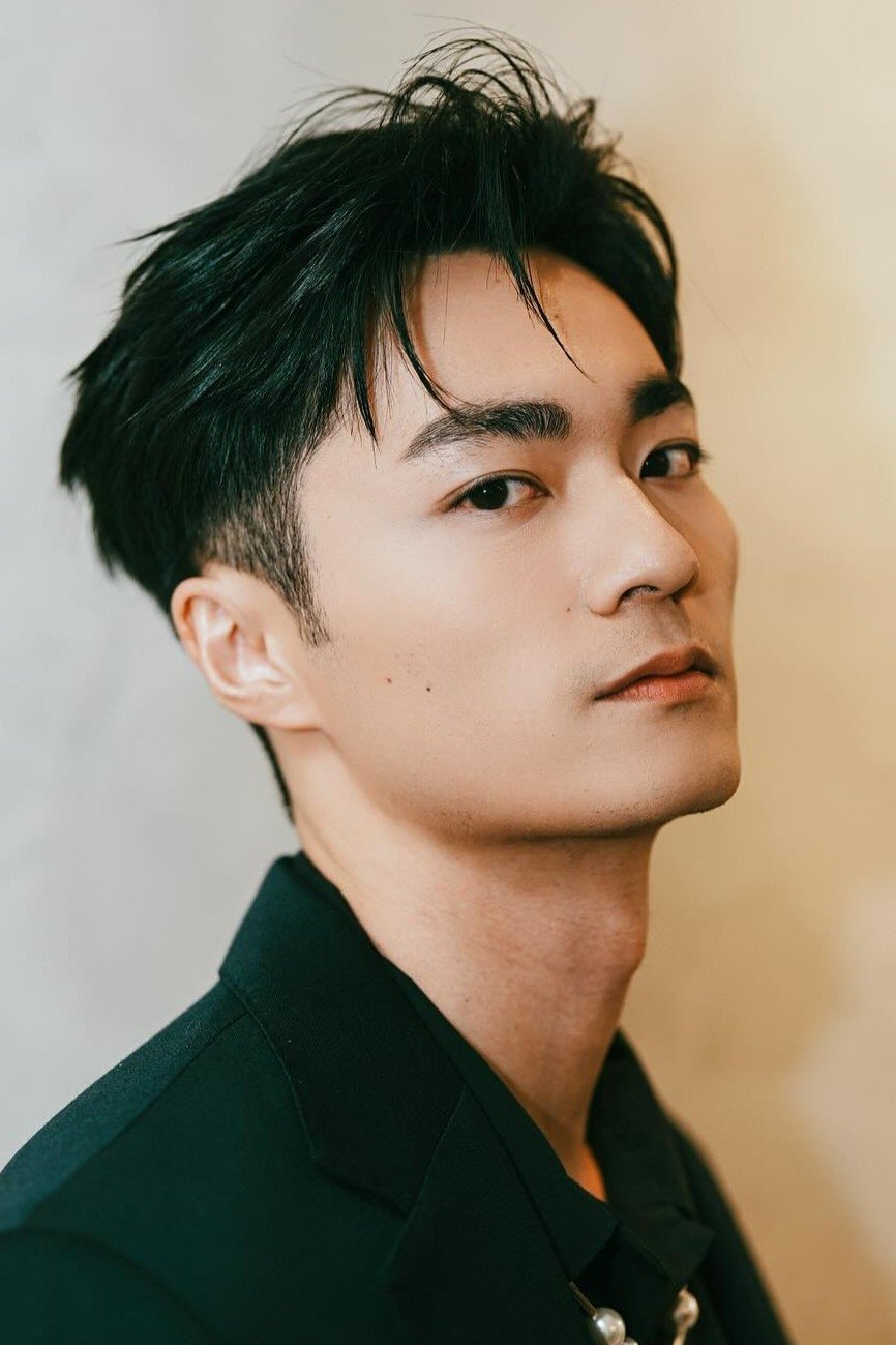 Wu Ping Chen backdrop