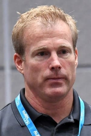 Travis Taylor backdrop