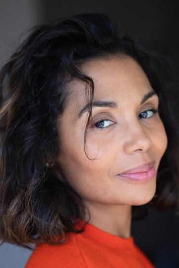 Lani Sogoyou backdrop