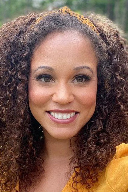 Breegan Jane backdrop