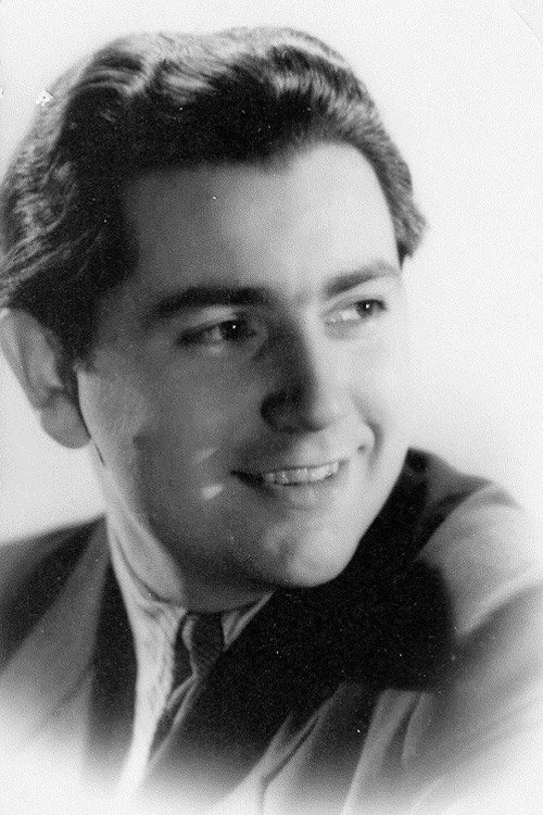 Yuri Chekulaev backdrop