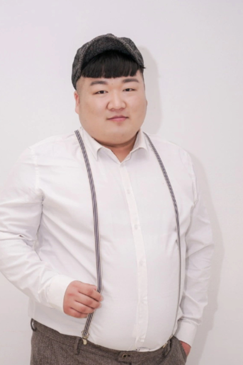 Lu Jingpeng backdrop