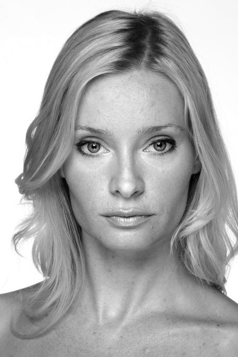 Izabela Milewska backdrop