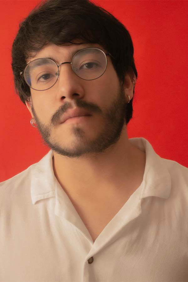 Miguel Ángel Fajardo backdrop