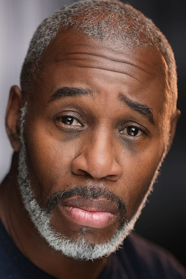 Riqard Bob-Sempel backdrop