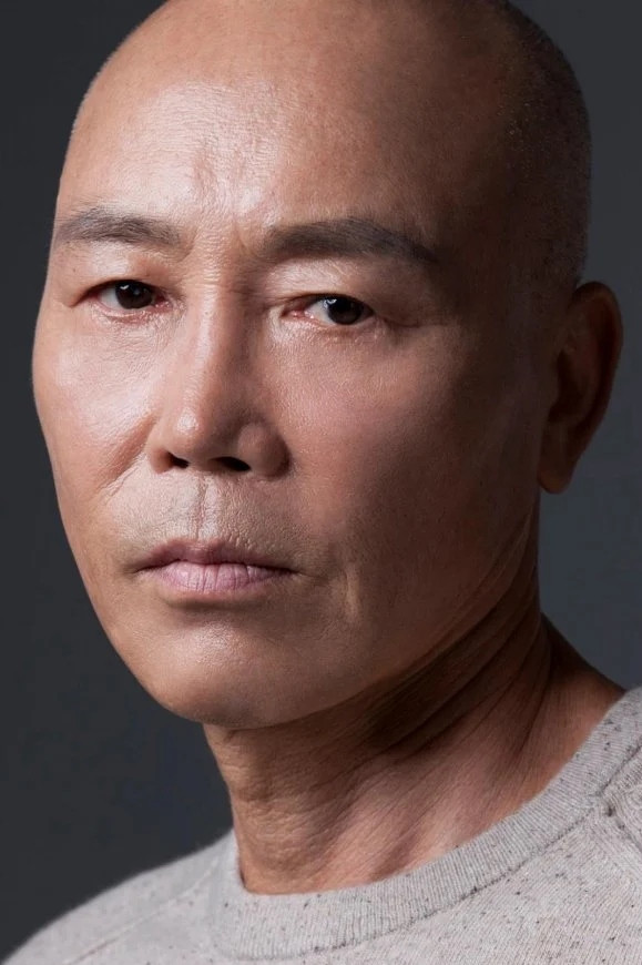 Song Gyeong-cheol backdrop