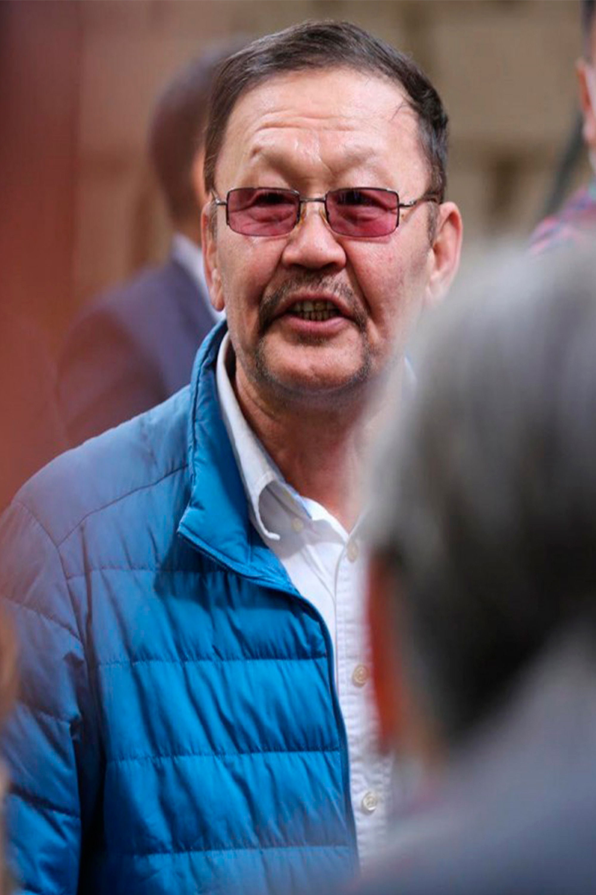 Tumurbaatar Tsegmid backdrop