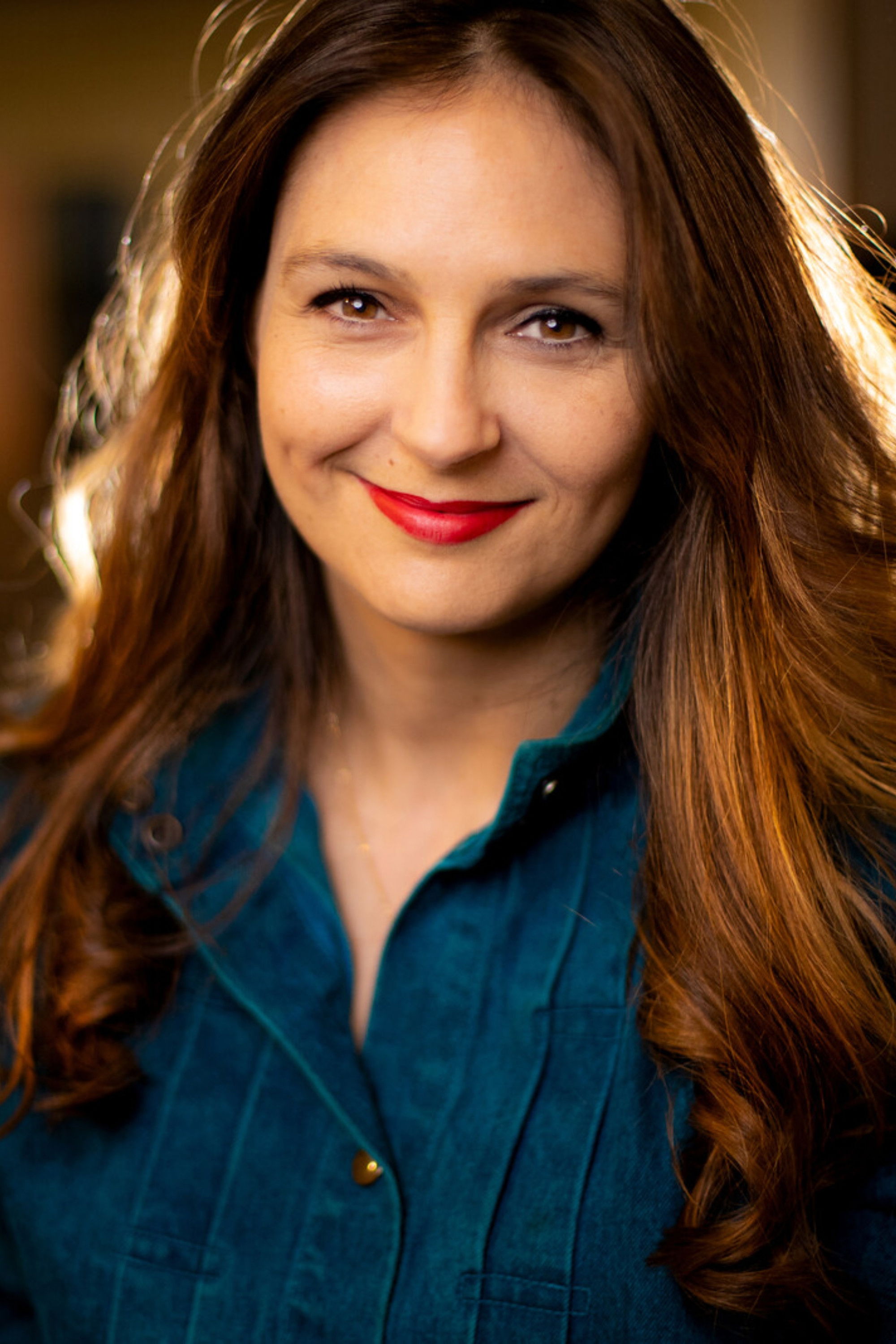 Chloe Cardinaud backdrop