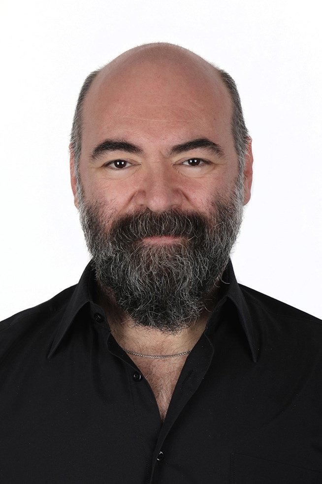 Yıldırım Fikret Urağ backdrop