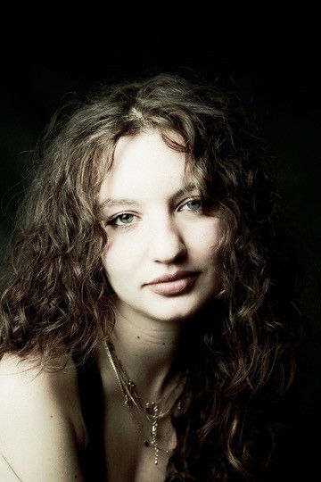 Nefeli Dimakea backdrop