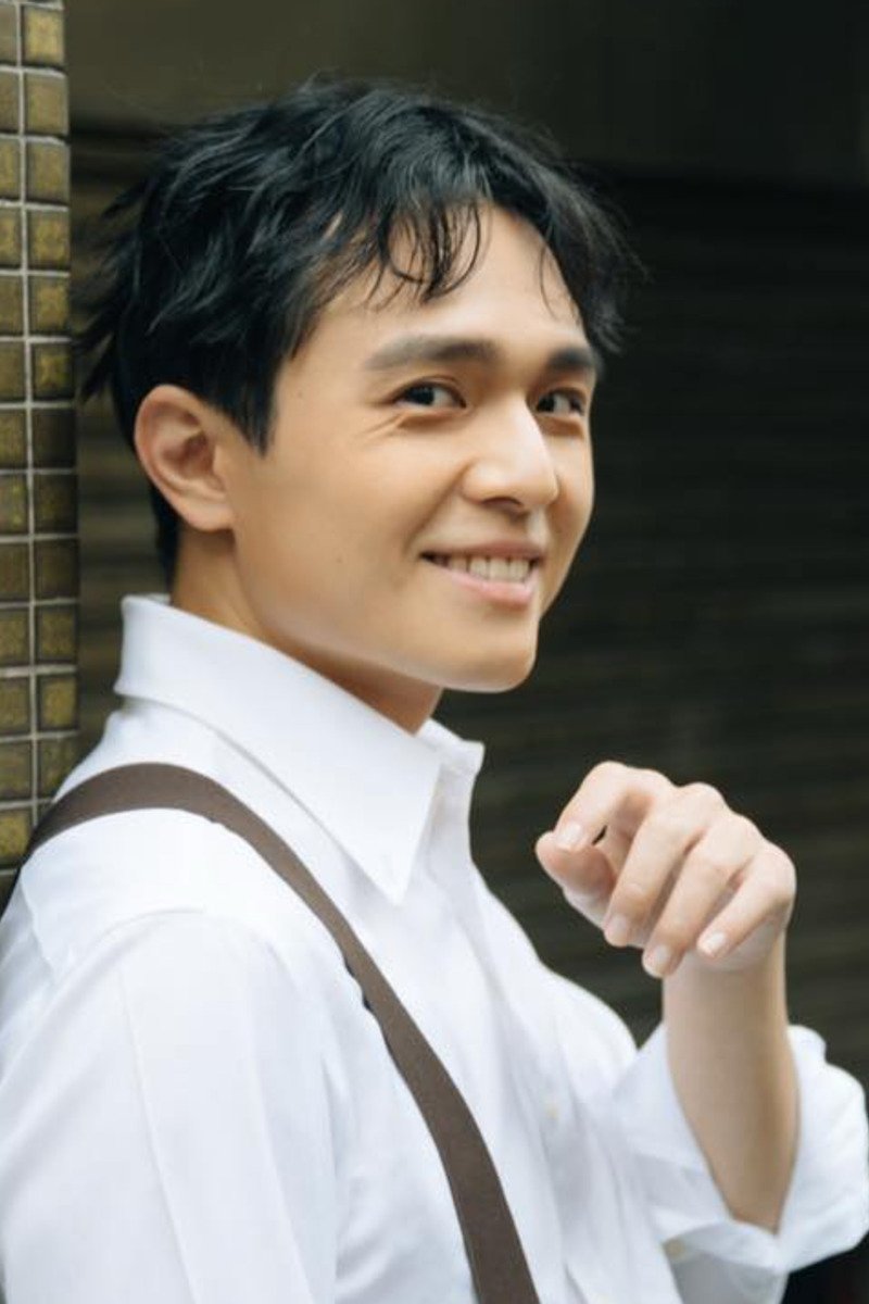 Yu Shengguo backdrop