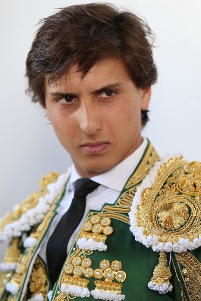 Andrés Roca Rey backdrop