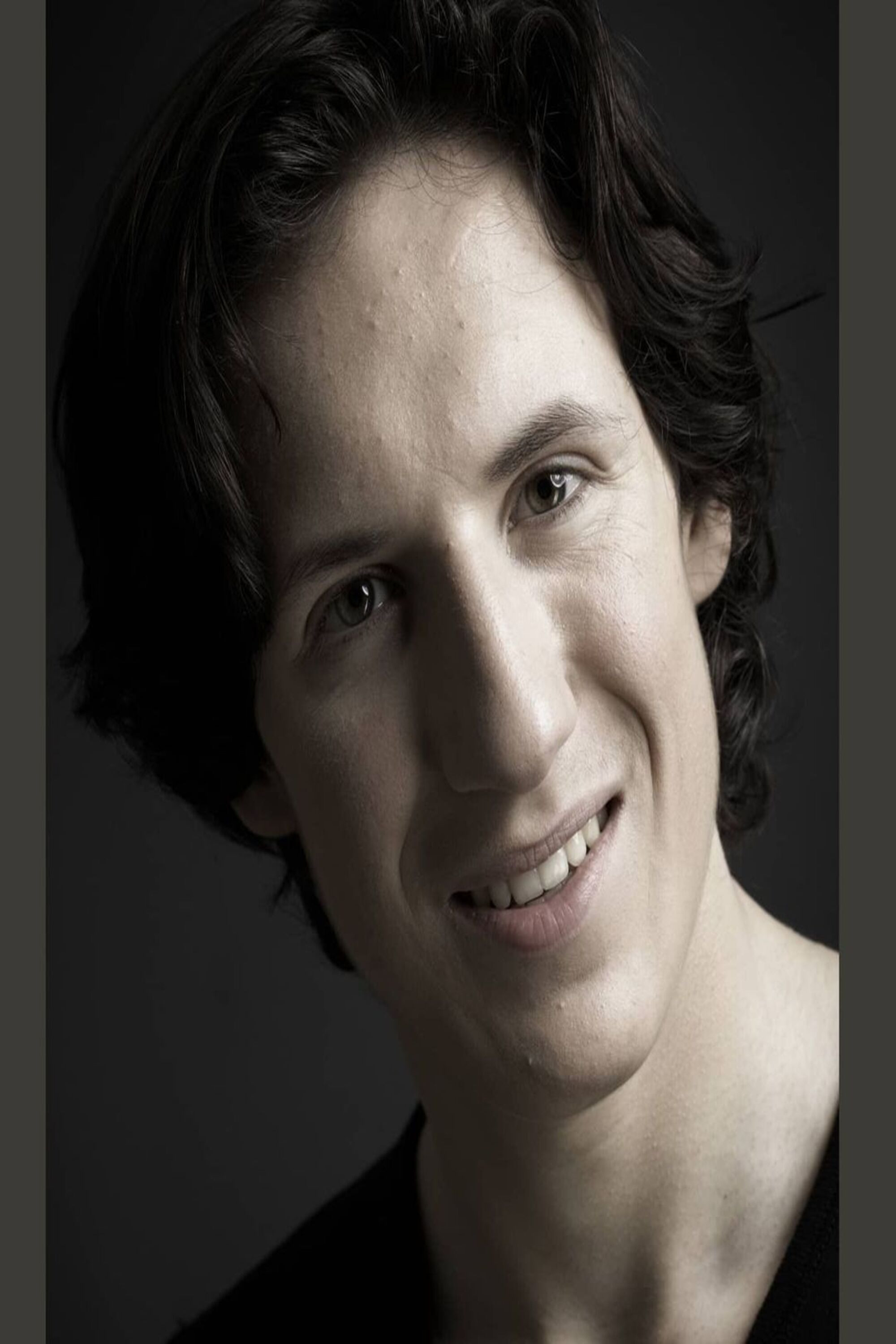 Adrian Vali De Villebonne backdrop