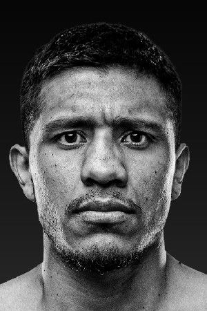 Luke Santamaria backdrop