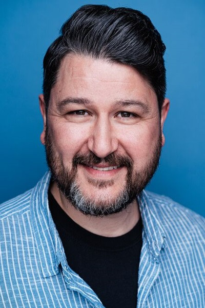 Ugur Tasbilek backdrop