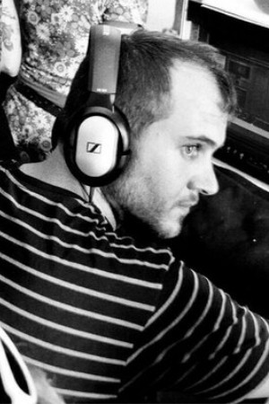 Sergi Miralles backdrop