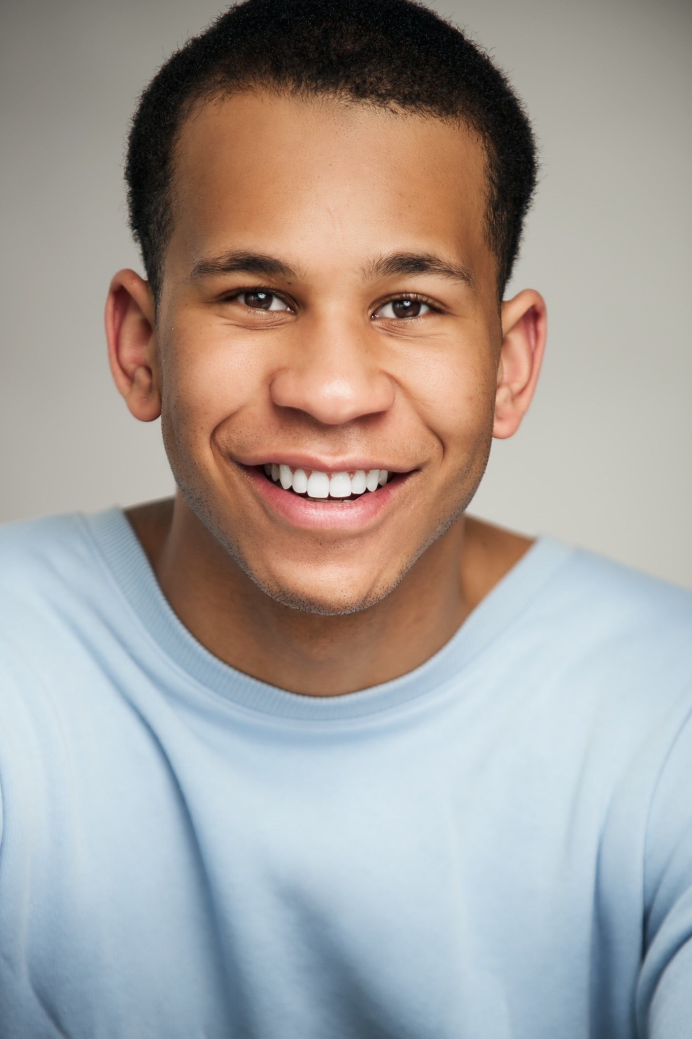 Dreyden Free backdrop