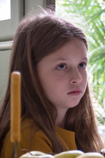 Emmanouela Pitsika backdrop