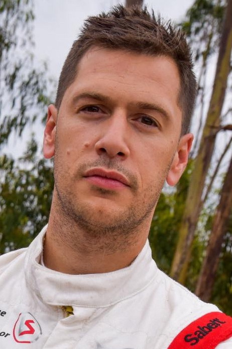 Bernardo Sousa backdrop