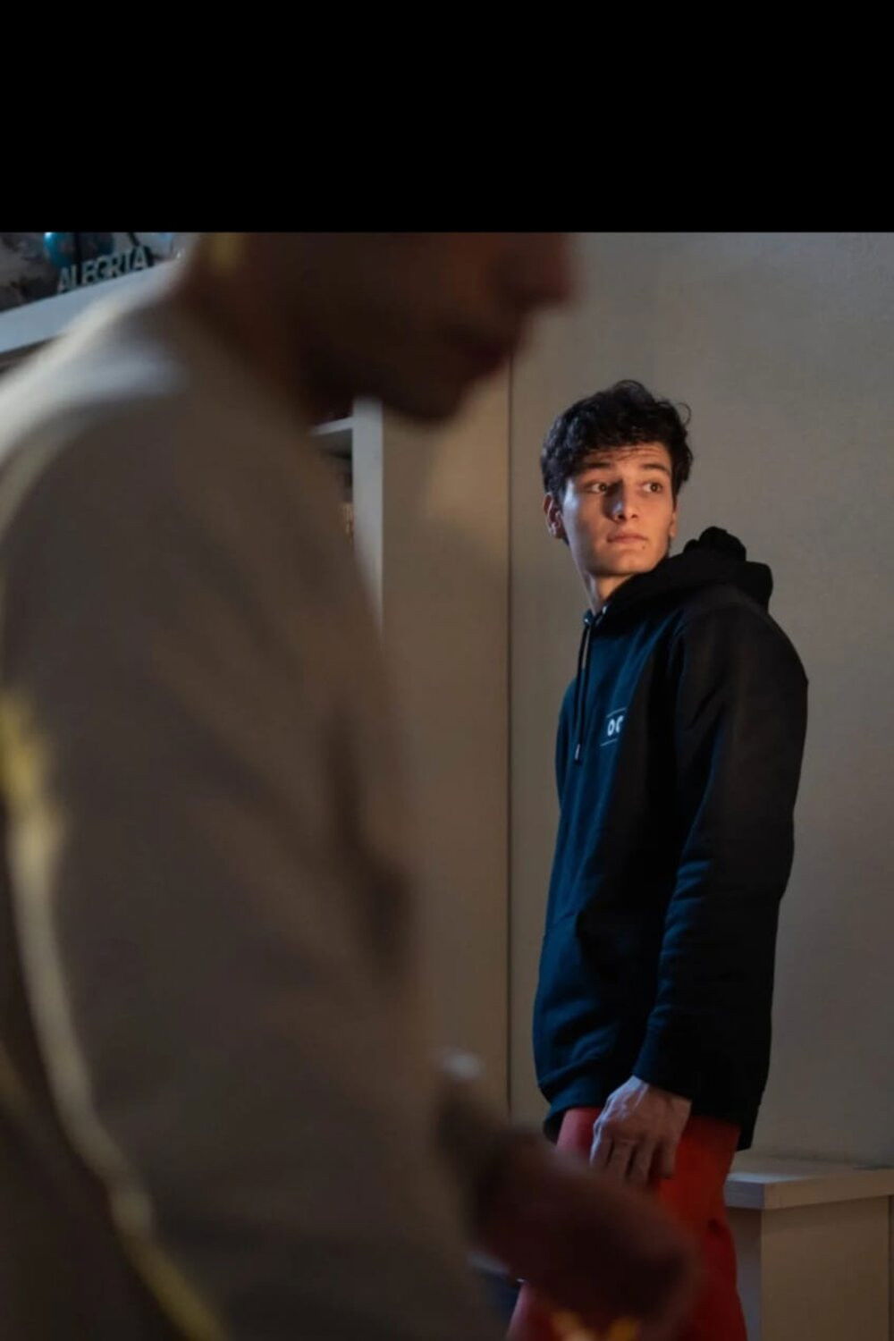 Tomas Molezzi backdrop