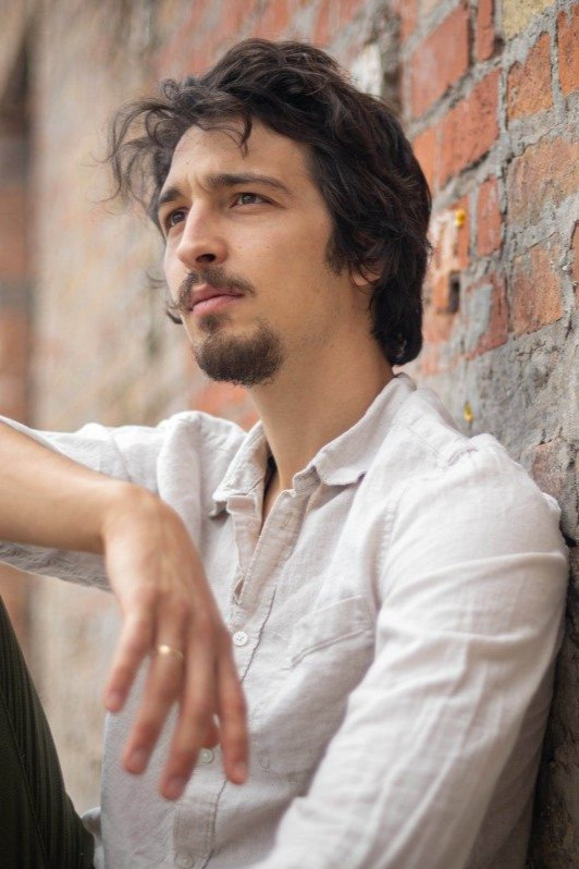 Berettyán Nándor backdrop