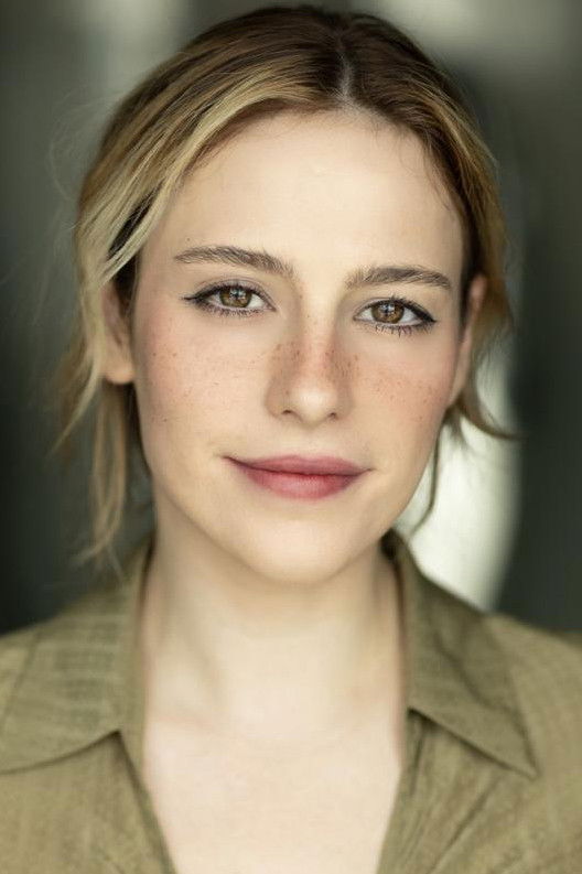 Pauline Vovelle backdrop