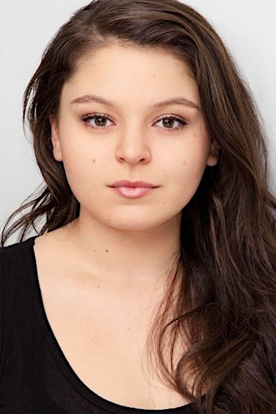 Melissa Kahraman backdrop