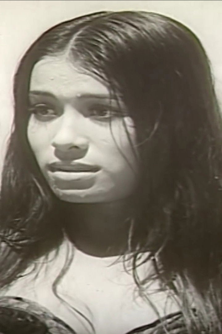 Hồng Ngọc backdrop