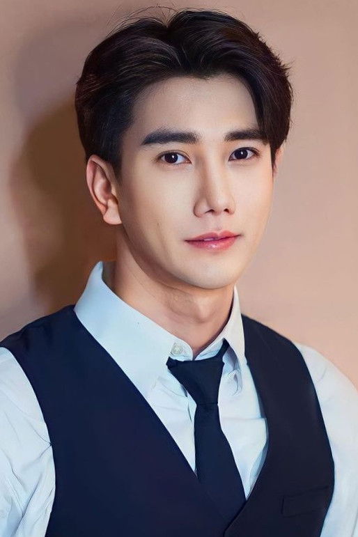 Papungkorn Sakunsong backdrop