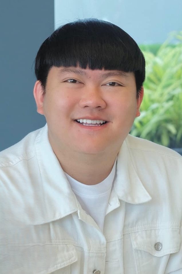 Varakorn Varuncharoentham backdrop