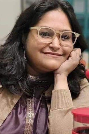 Samragnee Bandyopadhyay backdrop