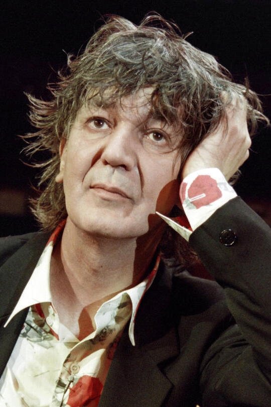 Jacques Higelin backdrop