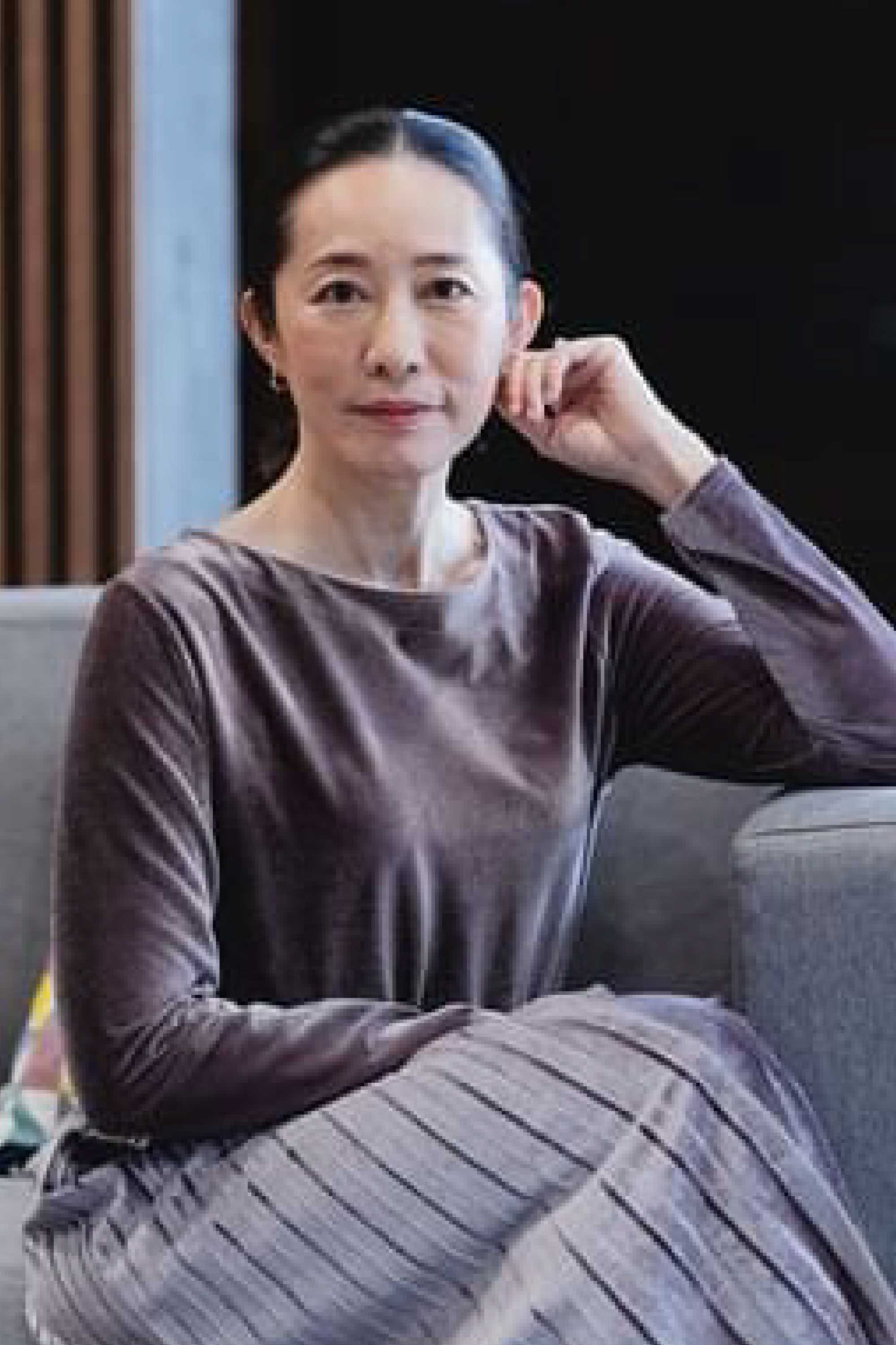 Nutpaphat Klungsuwan backdrop