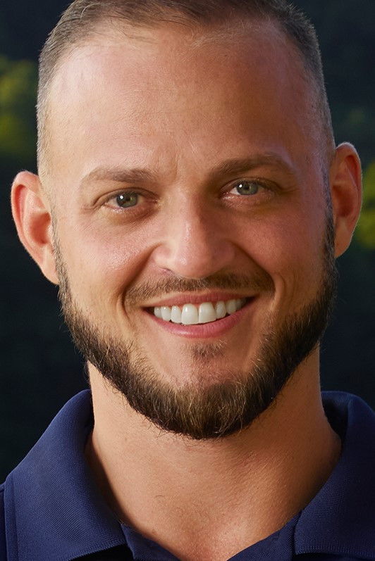 Nile Lundgren backdrop