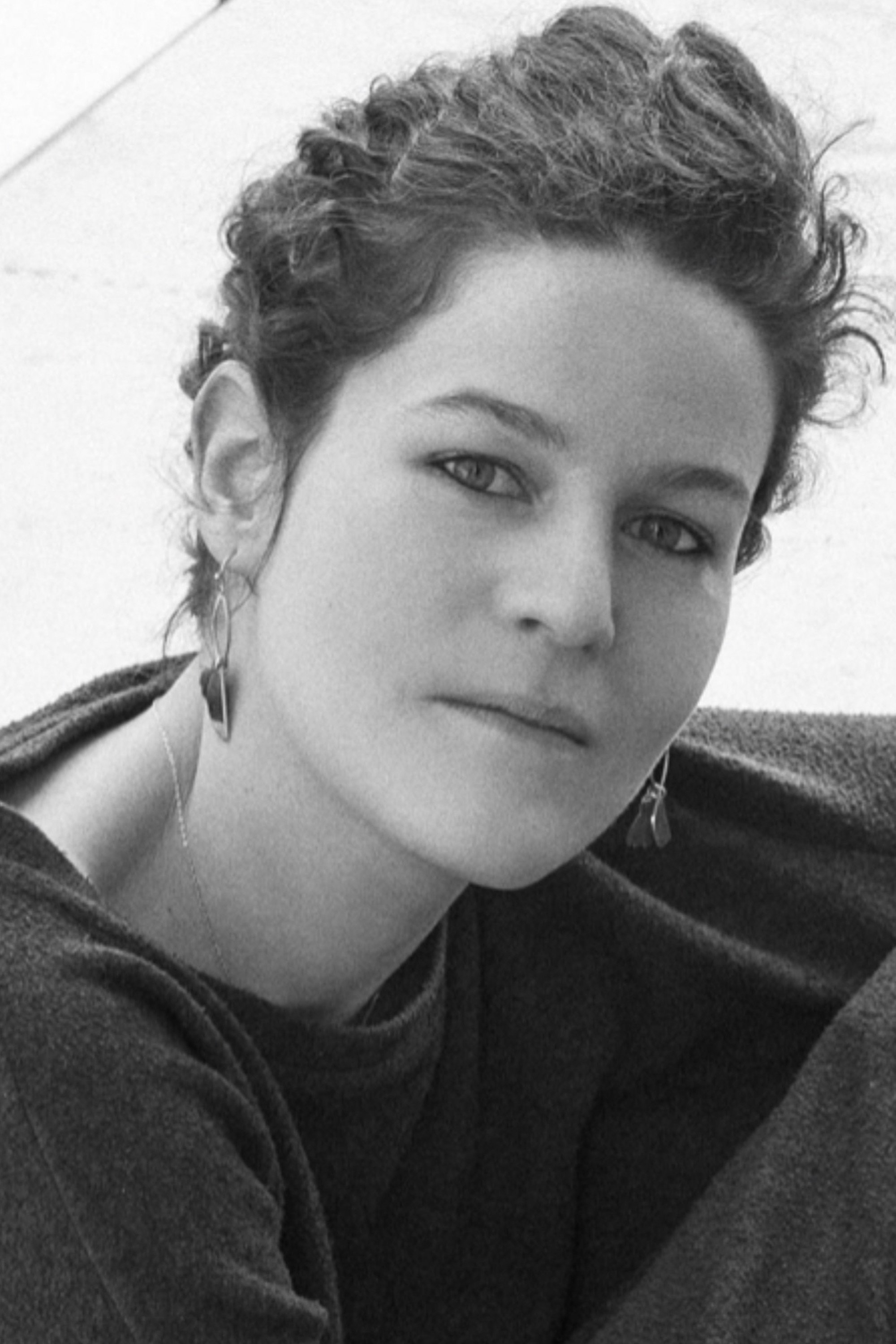 Clara Lama-Schmit backdrop