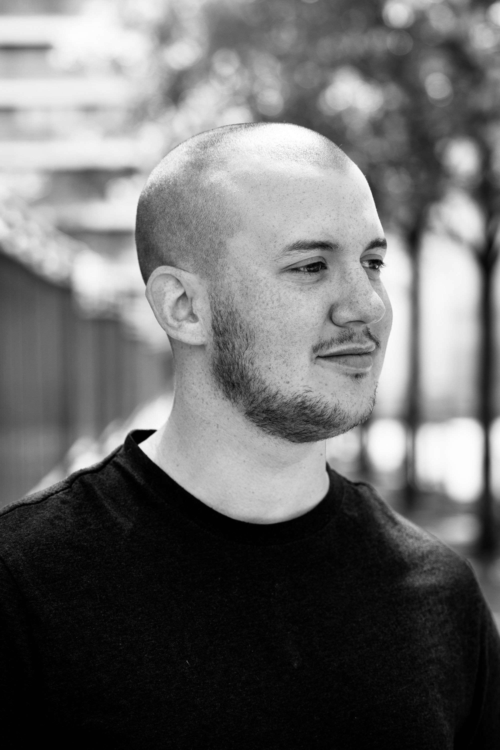 Raphaël Chiche backdrop