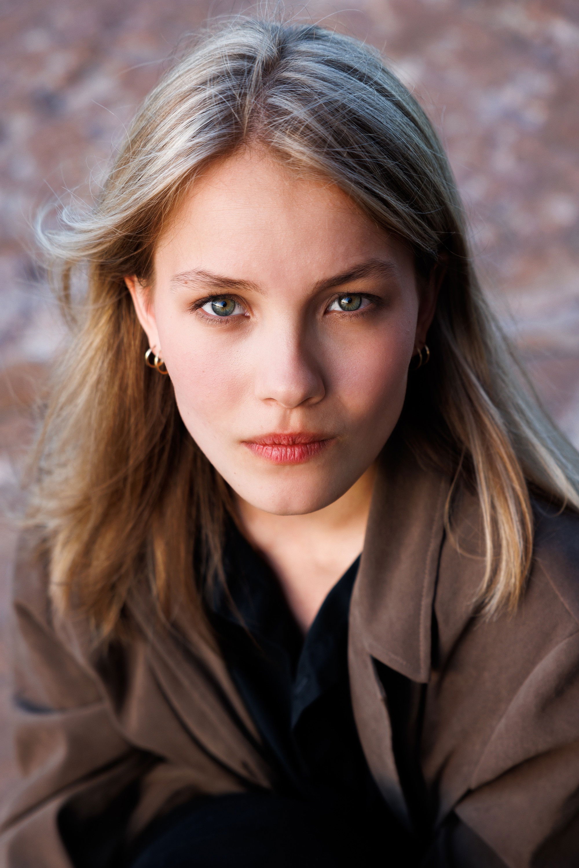 Rebekka Baer backdrop