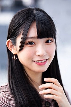 Mizuki Yamauchi backdrop